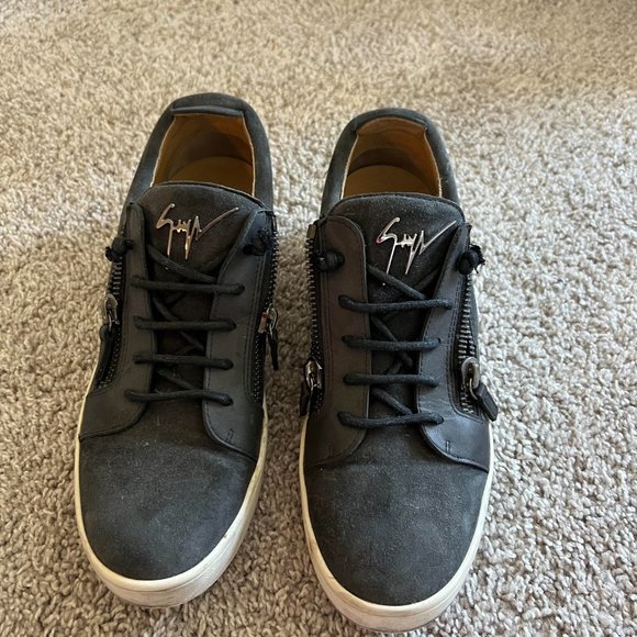 Mens Giuseppe Zanotti design sneakers
